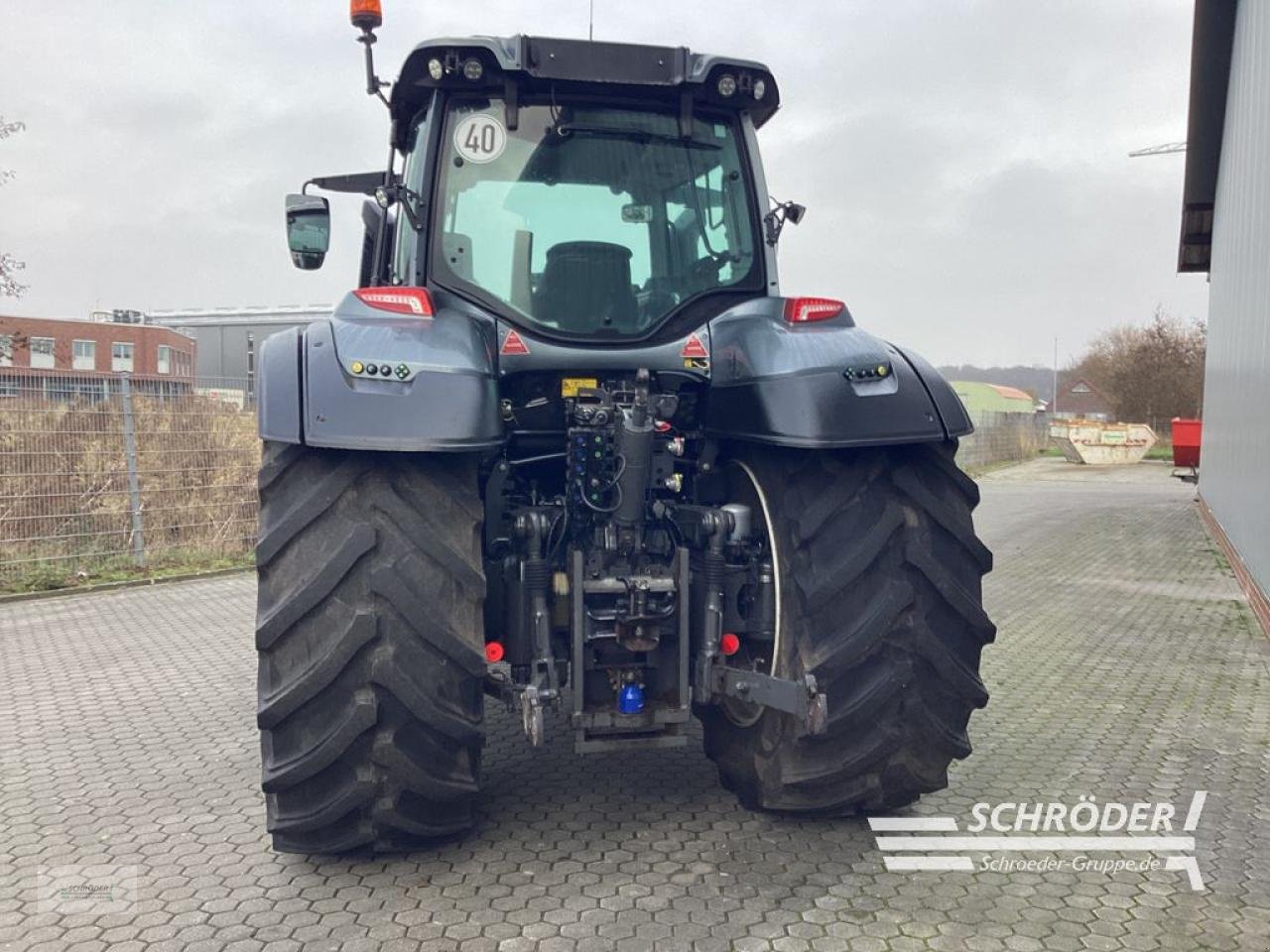 Traktor типа Valtra T 234 D SMARTTOUCH | GPS | FZW, Gebrauchtmaschine в Norden (Фотография 10)